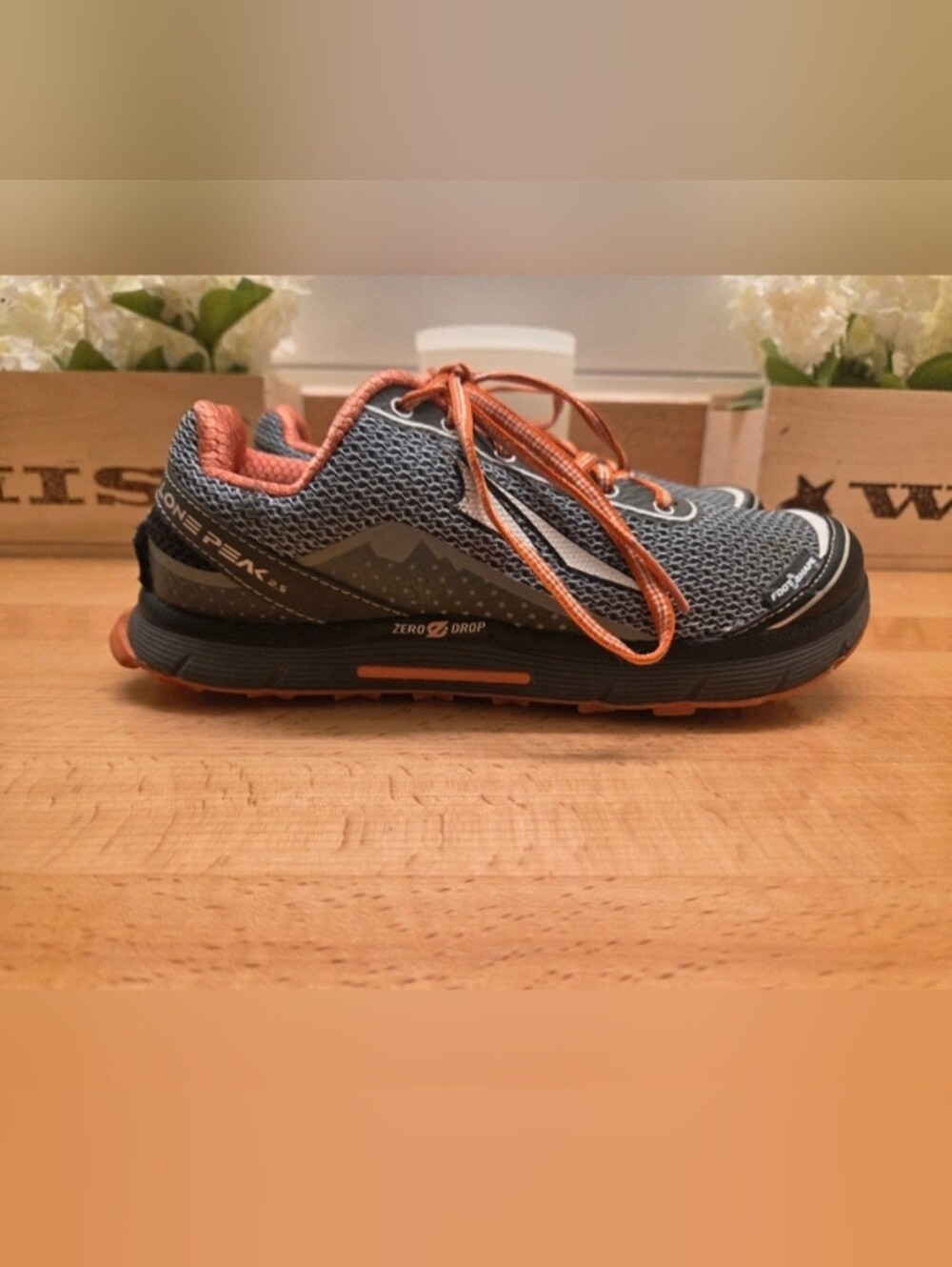 Altra Women's Lone Peak 2.5 Trail Running Shoe Coral Reef Gray Mesh Size 6